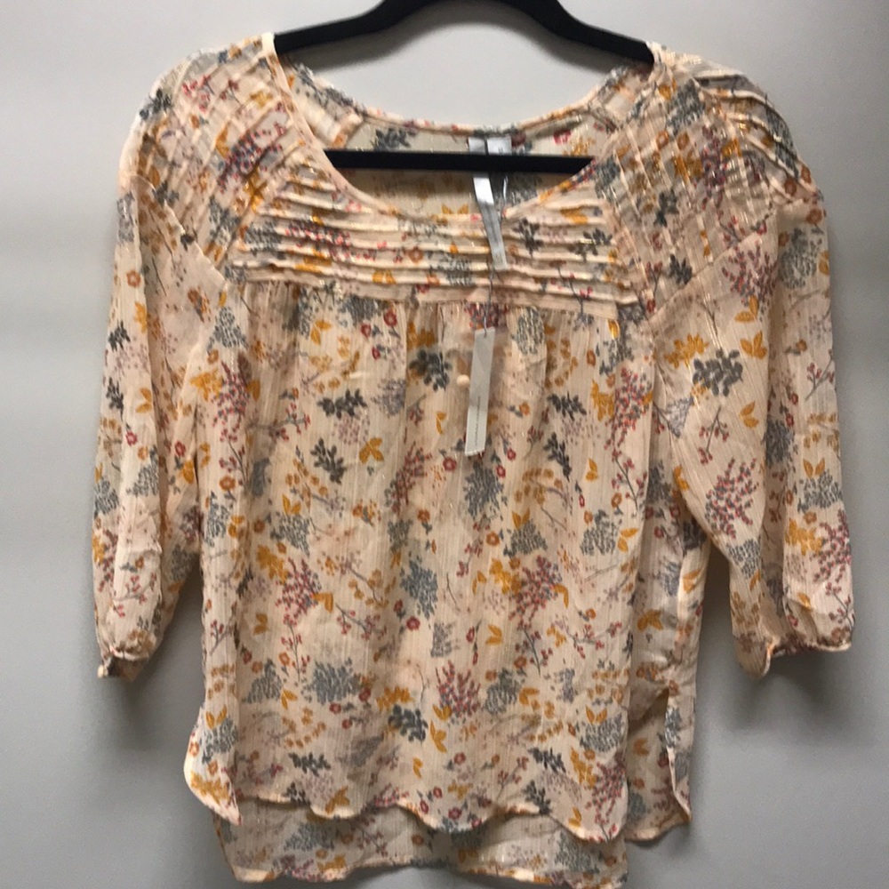 NWT lauren Conrad Size m top